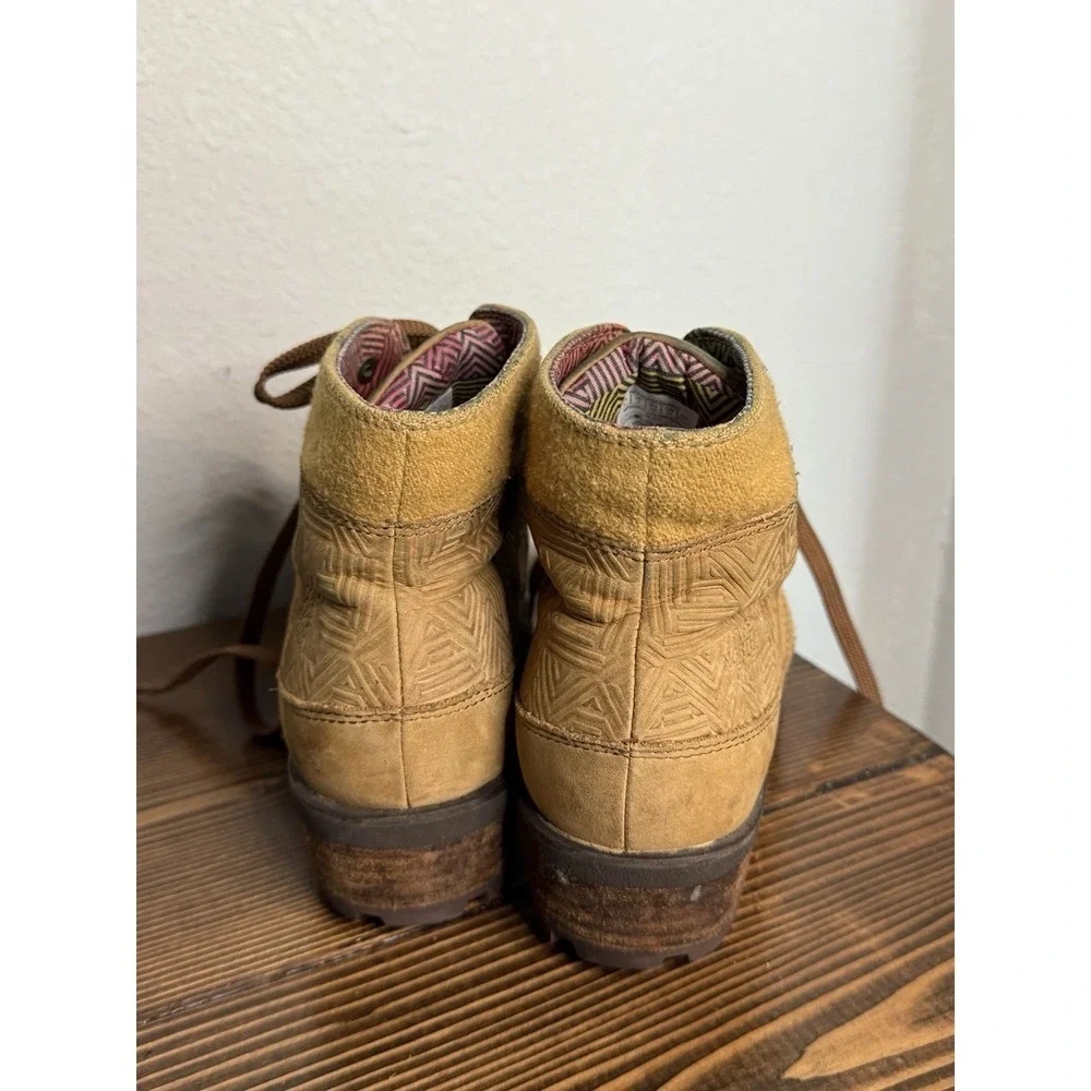 The‎ North Face Womens Size 8 M Brown Suede Laces Ankle Casual Boots